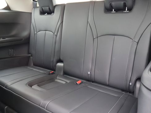 Certified 2026 INFINITI QX60 Luxe w/ Family Package image 14