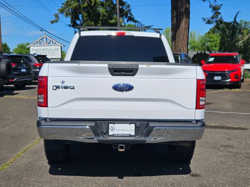 Used 2016 Ford F150 XLT w/ Max Trailer Tow Package AWD/4WD image 4