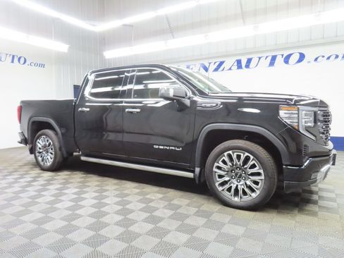 Used 2026 GMC Sierra 1500 Denali Ultimate AWD/4WD image 3