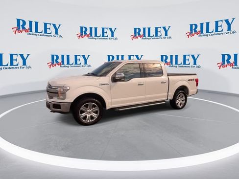 Used 2020 Ford F150 Lariat w/ Equipment Group 502A Luxury AWD/4WD image 4