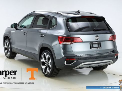 Used 2023 Volkswagen Taos SEL image 7