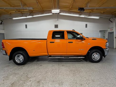Used 2021 RAM 3500 Tradesman w/ Max Tow Package AWD/4WD image 5