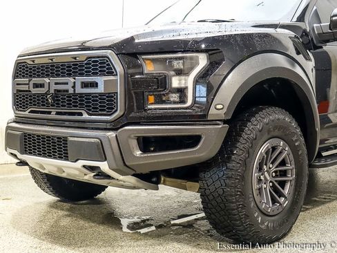 Used 2020 Ford F150 Raptor w/ Equipment Group 802A Luxury image 4