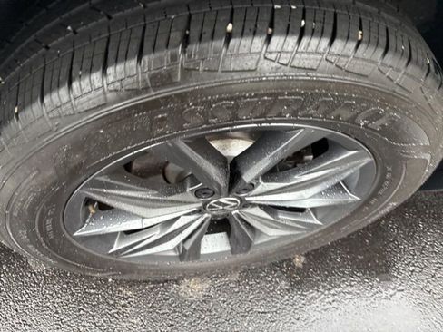 Certified 2024 Volkswagen Tiguan Wolfsburg Edition AWD/4WD image 9