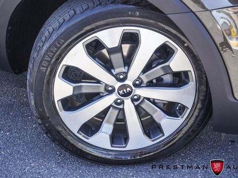 Used 2023 Kia Telluride SX AWD/4WD image 12
