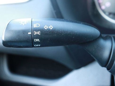 Used 2021 Toyota RAV4 LE image 26