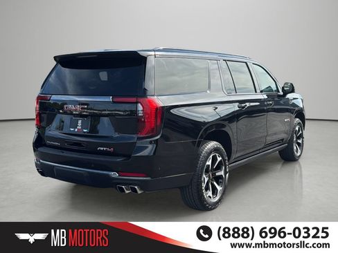 Used 2025 GMC Yukon XL AT4 w/ AT4 Premium Package AWD/4WD image 4