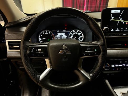 Used 2022 Mitsubishi Outlander SEL FWD image 30