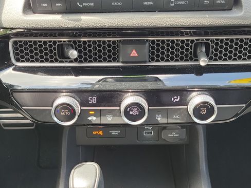 Used 2022 Honda Civic Sport image 16