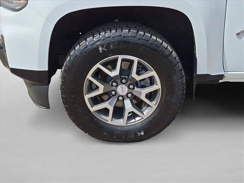 Used 2022 GMC Canyon AT4 AWD/4WD image 22