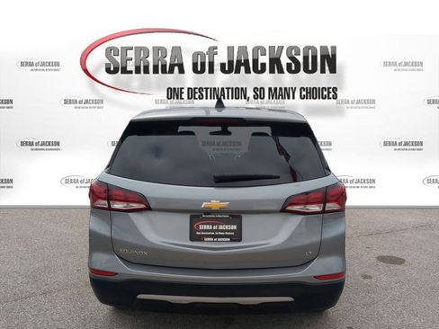 Used 2024 Chevrolet Equinox LT image 8