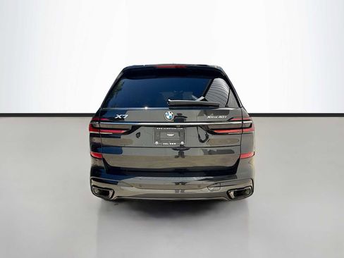 Certified 2023 BMW X7 xDrive40i w/ M Sport Package AWD/4WD image 4