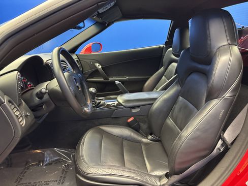 Used 2012 Chevrolet Corvette Convertible w/ 2LT Preferred Equipment Group image 12