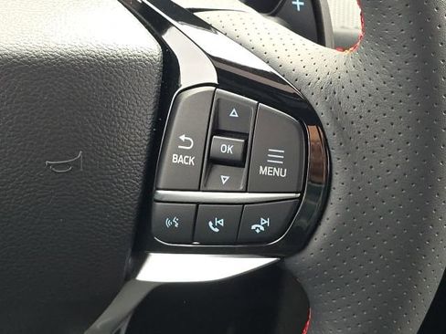 Used 2025 Ford Explorer ST image 34