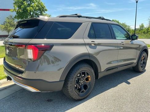 Used 2026 Ford Explorer Tremor w/ Tremor Ultimate Package AWD/4WD image 6
