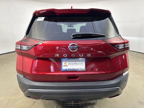 Certified 2021 Nissan Rogue S image 32