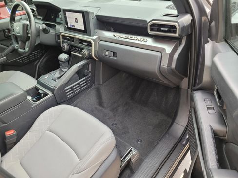Used 2025 Toyota Tacoma SR5 RWD image 23