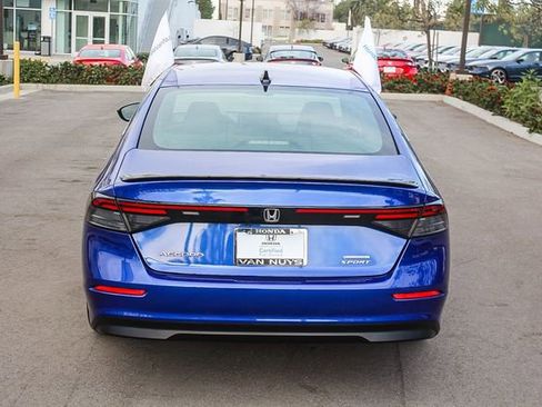Used 2024 Honda Accord Sport image 6