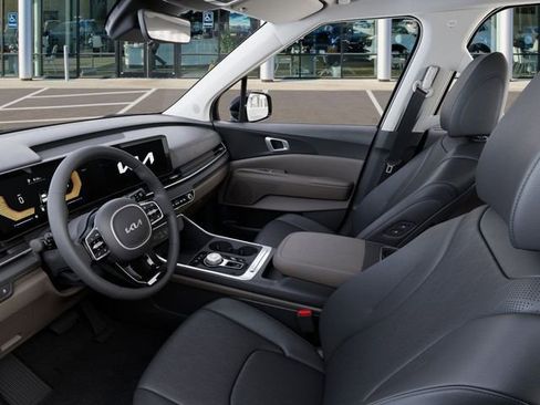 New 2026 Kia Carnival EX image 17