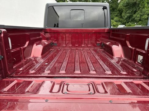 Used 2021 Jeep Gladiator Sport AWD/4WD image 14