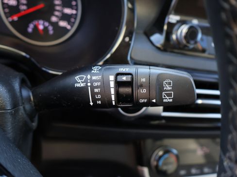 Used 2023 Kia Seltos SX w/ SX Sunroof Package AWD/4WD image 37