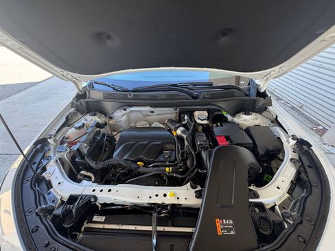 Used 2025 Buick Envista Preferred image 31