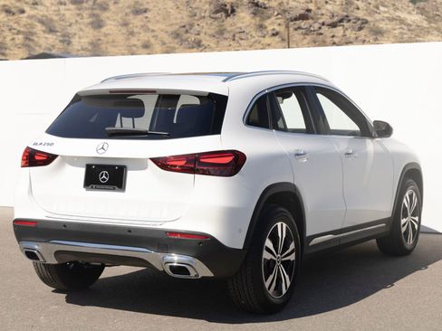 Used 2026 Mercedes-Benz GLA 250 image 10