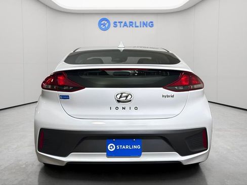 Used 2020 Hyundai Ioniq SE image 7