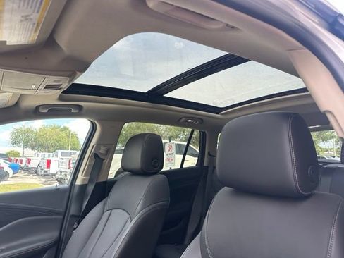 Used 2016 Buick Envision Premium AWD/4WD image 3