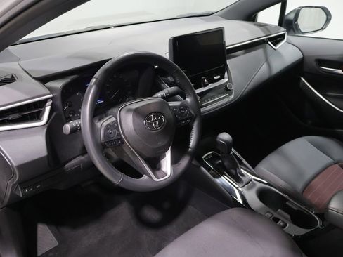 Used 2025 Toyota Corolla SE FWD image 14