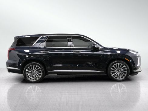 Used 2024 Hyundai Palisade Calligraphy AWD/4WD image 6
