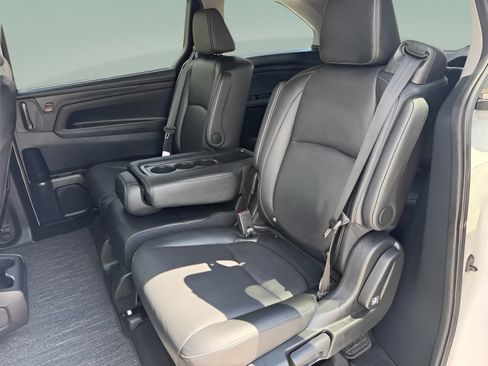 Certified 2024 Honda Odyssey EX-L image 24