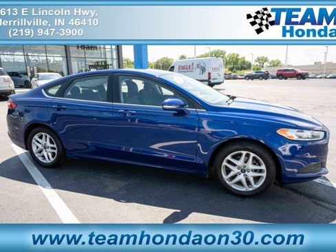Used 2014 Ford Fusion SE FWD image 1