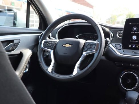 Used 2025 Chevrolet Blazer LT w/ Convenience Package AWD/4WD image 42
