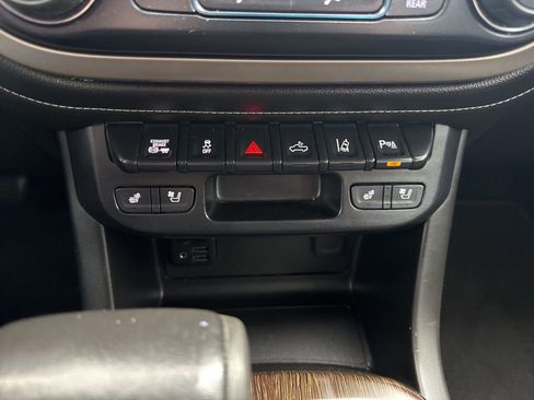 Used 2019 GMC Canyon Denali AWD/4WD image 20