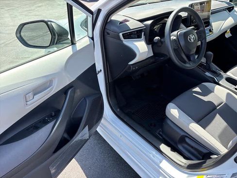 New 2026 Toyota Corolla LE FWD image 19