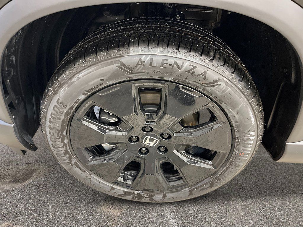 New 2026 Honda Pilot Black Edition image 12