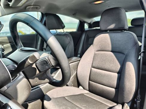 Used 2024 Chevrolet Malibu RS FWD image 11