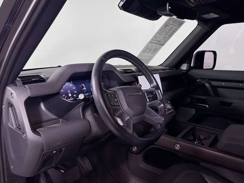Certified 2023 Land Rover Defender 130 X-Dynamic SE AWD/4WD image 9