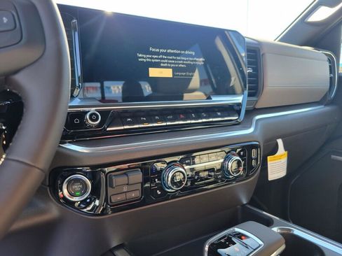 New 2026 GMC Sierra 1500 SLT w/ SLT Premium Plus Package image 19