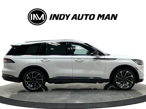 Used 2020 Lincoln Aviator Reserve w/ Elements Package Plus AWD/4WD image 3