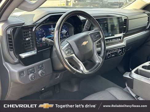 Used 2023 Chevrolet Silverado 1500 LT image 7