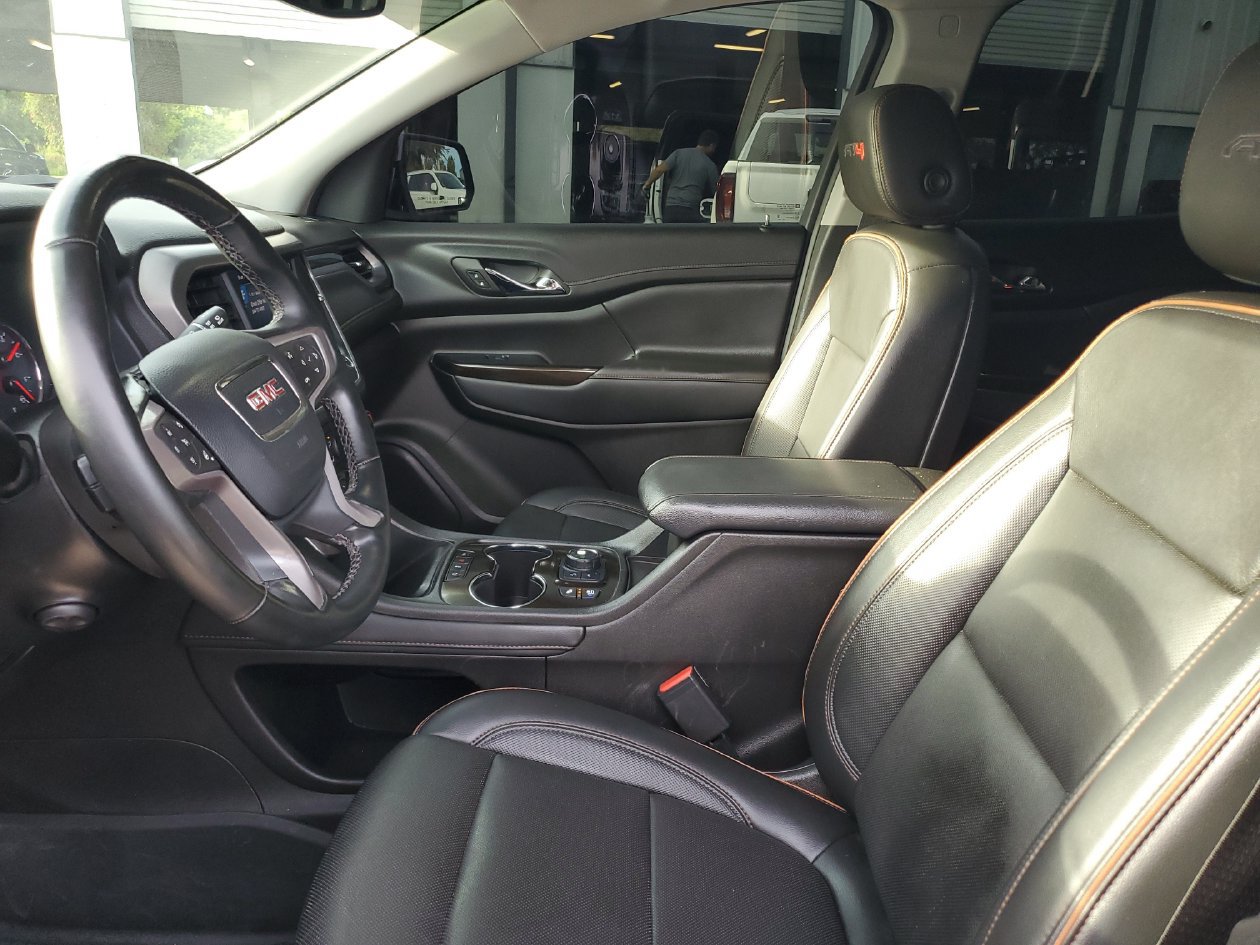 Used 2023 GMC Acadia AT4 w/ Technology Package AWD/4WD image 19