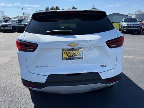 Used 2024 Chevrolet Blazer LT image 4