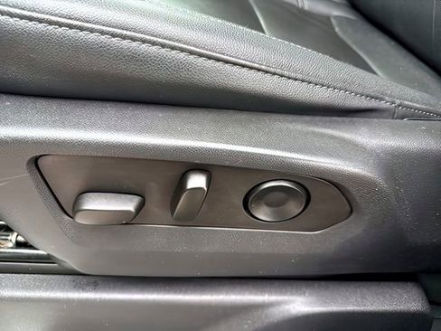 Used 2022 Chevrolet Silverado 1500 LTZ w/ LTZ Convenience Package II image 19