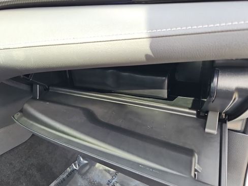 Used 2022 Toyota Camry XSE image 21