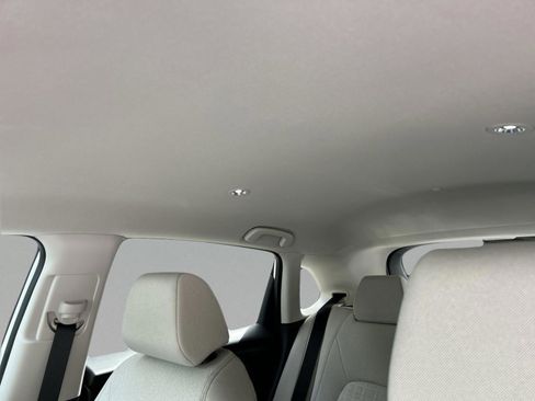 Used 2026 Honda HR-V LX image 11