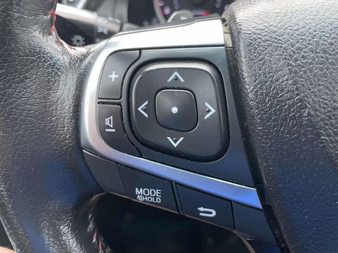 Used 2016 Toyota Camry SE image 29