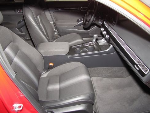 Used 2025 Honda Civic Sport Touring image 20