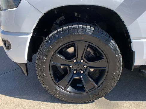 Used 2021 RAM 1500 Big Horn image 10